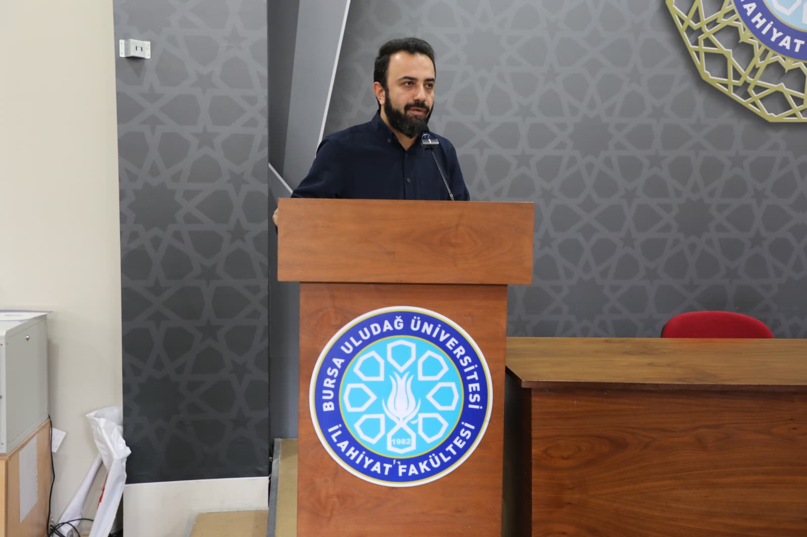 Fakültemizde Bursa’da İlmî Hayat Konulu Açılış Dersi Düzenlendi